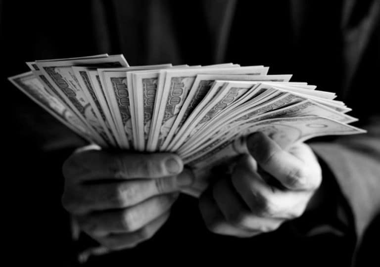 Jak Zdobyć Status Milionera: Droga do Sukcesu Finansowego